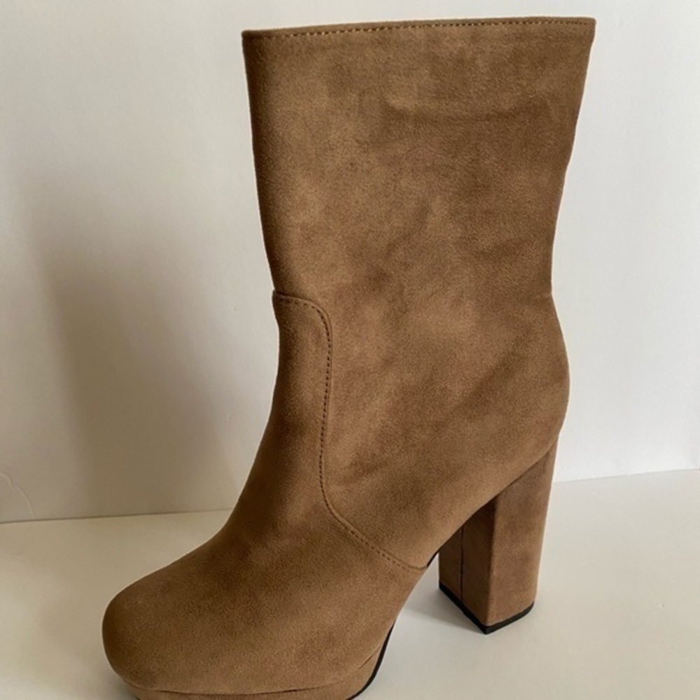Beston Boots - Picture 2 of 6